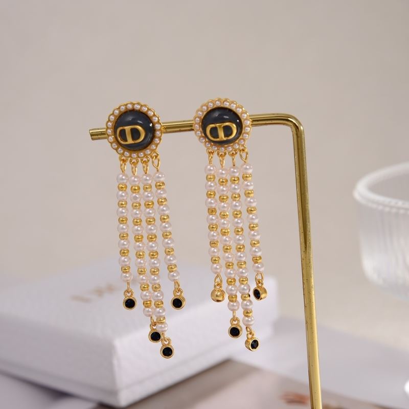 chr1st1an D10r earrings